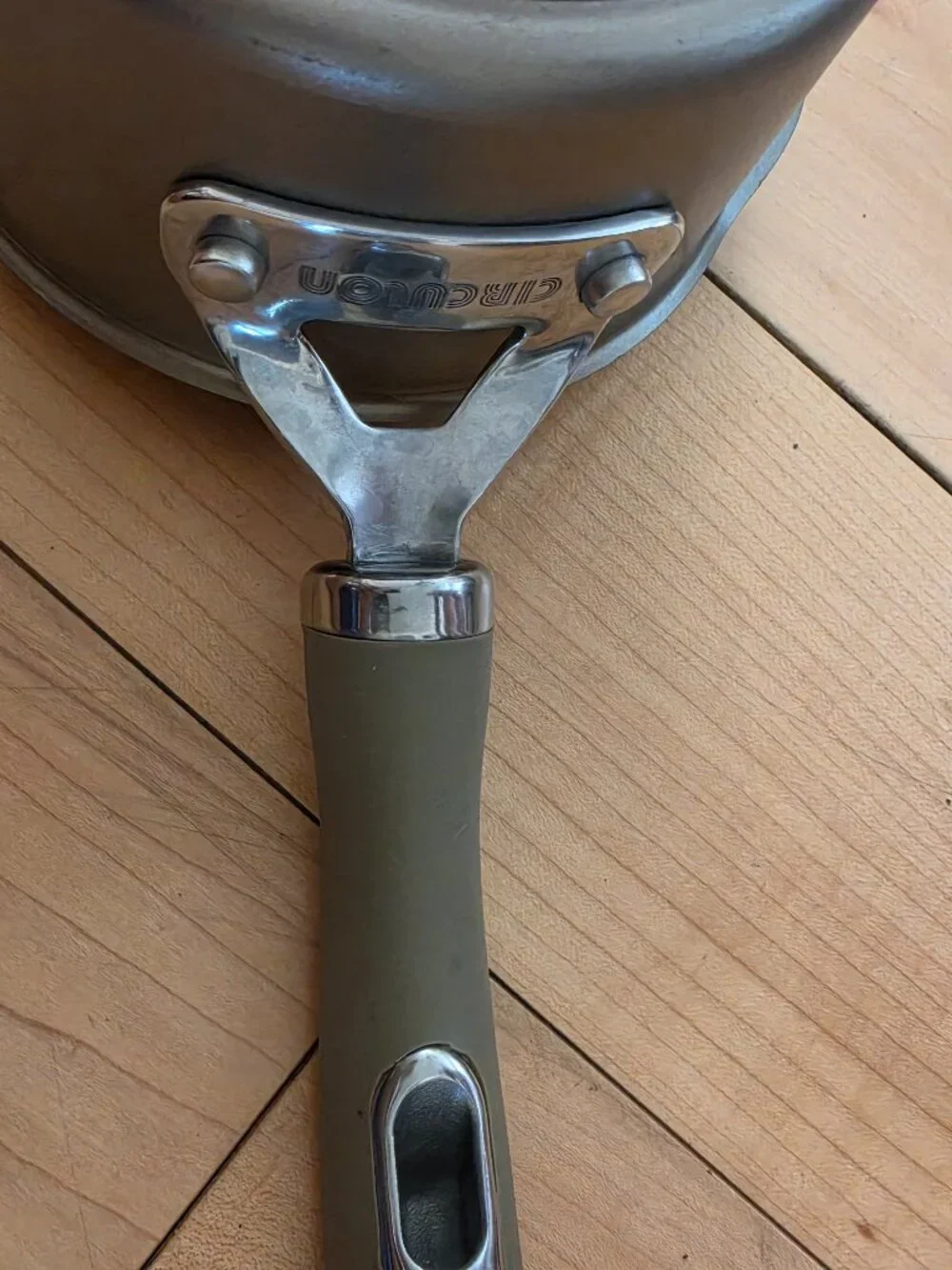 Circulon Premier Professional 1QT/0.9L Saucepan + Dual Strain Lid Hard Anodized